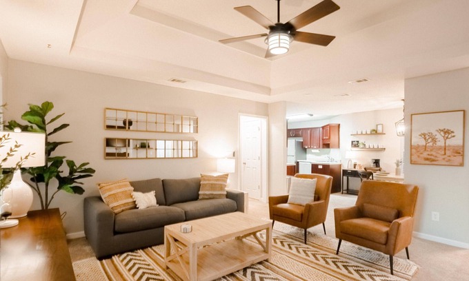 Byron House | Monthly Rental Available | Cozy 3BR | Sleeps up to 9