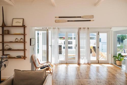 Witsand House | Mooiplekkie - 4 Bedroom Beach Cottage