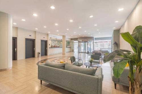 La Cala del Moral Hotel | Moon Dreams Calabahía