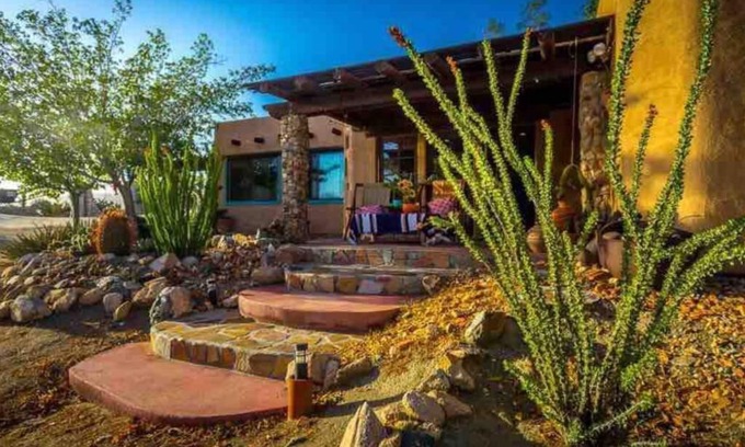 Joshua Tree Highlands House | Moonlight Mesa House