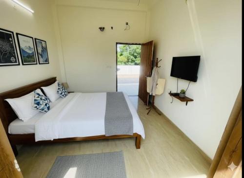 Varanasi House | MorningMist Homestay