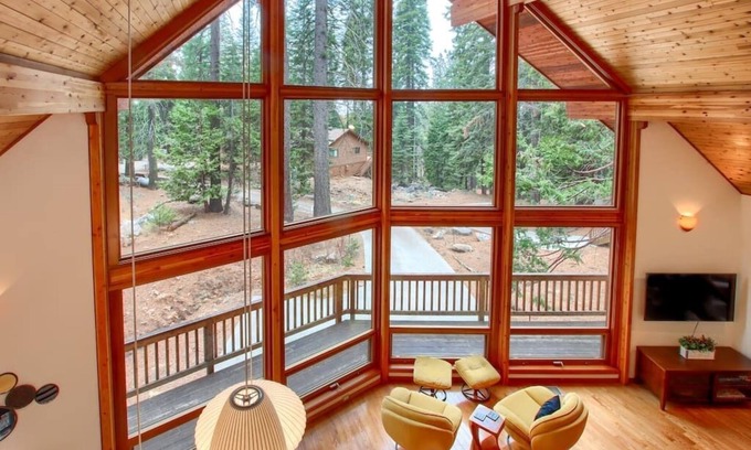 Yosemite National Park Cabin | ★ Most Lux A-Frame Panoramic View Yosemite West Cabin - NEW AC and EV Charger ★