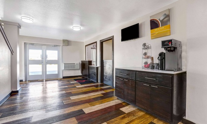 Truth or Consequences Hotel | Motel 6 Truth Or Consequences, NM