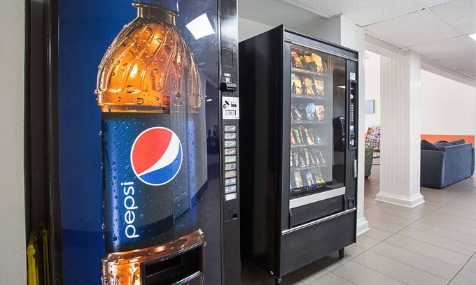 Williams Hotel | Motel 6 Williams, AZ - West - Grand Canyon