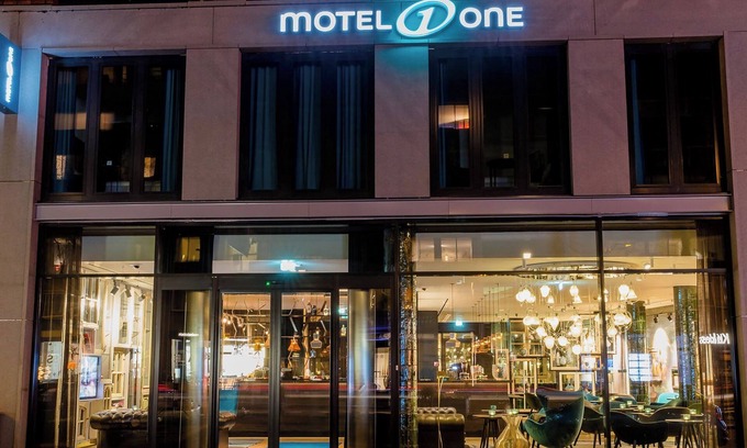 Nieuwmarkt en Lastage Hotel | Motel One Amsterdam - Waterlooplein