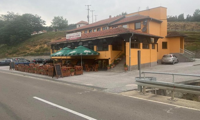 Mladenovac Bed & Breakfast | Motel Rudnicki Konak