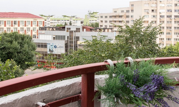 Bucharest Apartment | Motru 75 by MRG Apartments