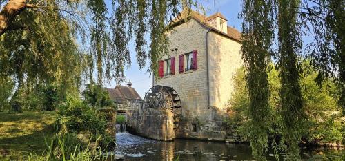 Charenton-du-Cher Hotel | Moulin de Petoulle
