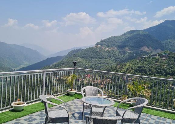 Kandaghat House | Mount heaven
