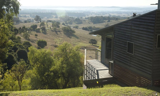 Mount View Cabin | Mount View Lodges - Hunter Valley - 3 Bed