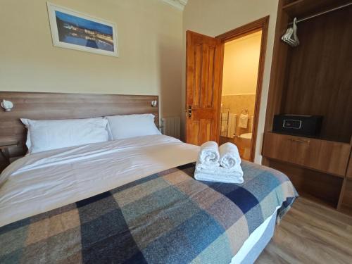 Lecemy House | Mountain View Accommodation