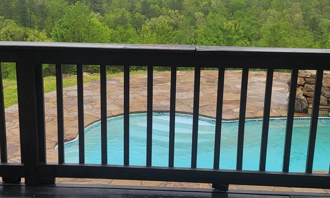 Royal House | Mountain View Studio Apartment