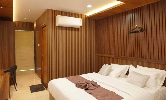 Kedavur Hotel | Mountain View Tourist Home