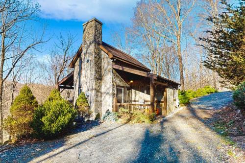 Elk Park House | Mountainside Charm