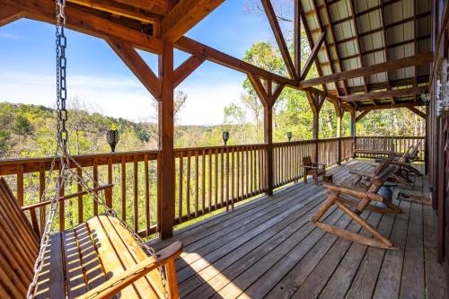Caton Ski Chalet | Mountainside Hideaway
