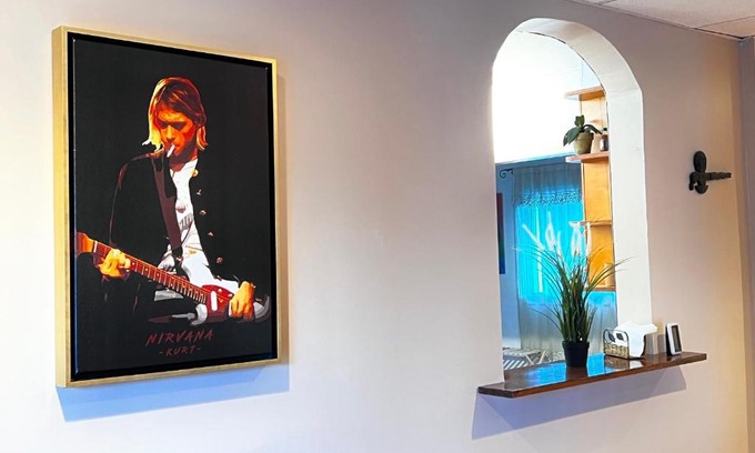 Shoreline House | MountForest