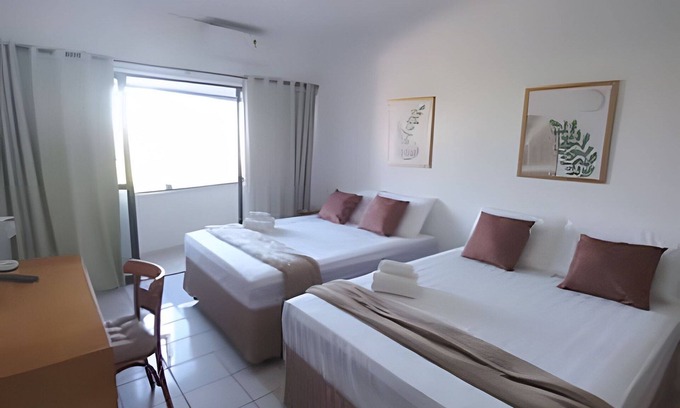 Praia do Meio Apartment | MoviHosts Ayambra
