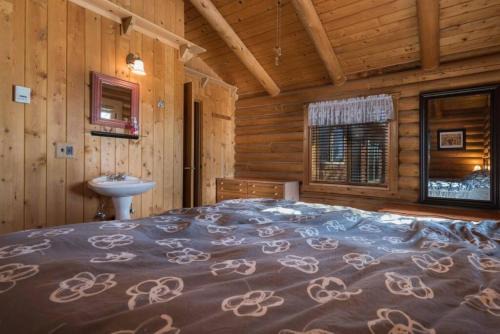 Tetonia House | Mt Ranch located in Tetonia