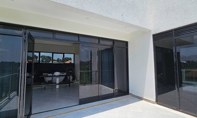 Entebbe Bed & Breakfast | Muguet by Ibiscot Development