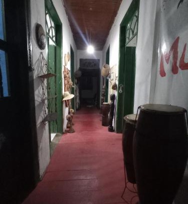 Cachoeira Other | Muleki é Tu - Alojamento Cultural da Capoeira e das Artes