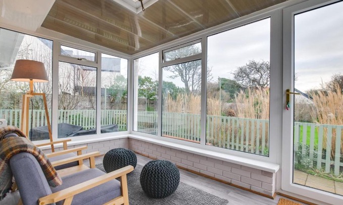 Port-Eynon House | Murmur Y Llanw