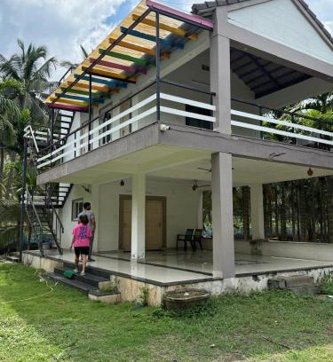 Karunya Nagar House | Murthi's Farm House