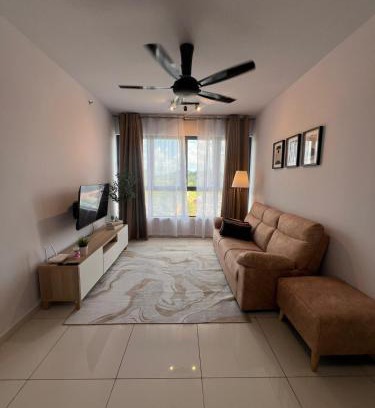 Rawang Apartment | Mus Lim Faiz Homestay Gamuda Gardens