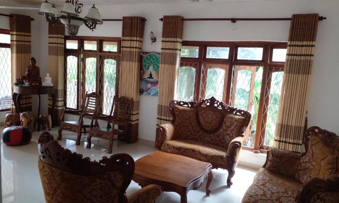Kalutara Villa | Muthu Villa Sri Lanka