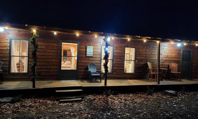 Greenfield House | Mutton Creek Getaway: comfortable, peaceful cabin
