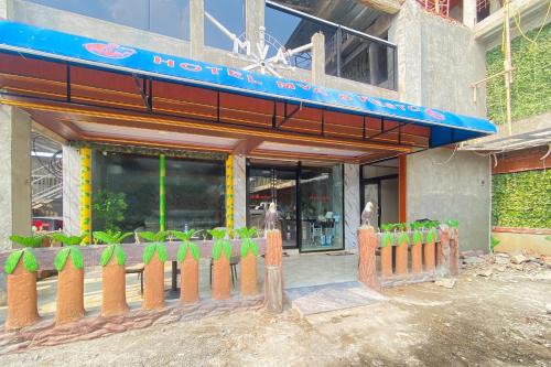 Bojong Gede Hotel | MVA Hotel Cafe and Resto Mitra RedDoorz