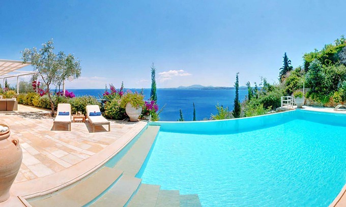 Pirgi Villa | My Rental Homes - Villa Aspro with swimming pool with jacuzzi, terrace sea view