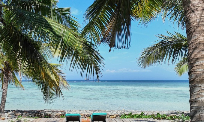 Sumbawa Barat Hotel | MYAMO Beach Lodge