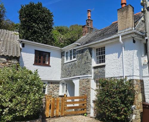 St. Mawes House | Myrtle Cottage