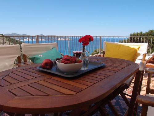 Dhrakata Apartment | Myrtos Bay Apartments