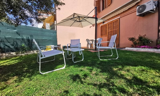 Sirolo Apartment | N172 - Numana, wonderful three-room apartment with garden