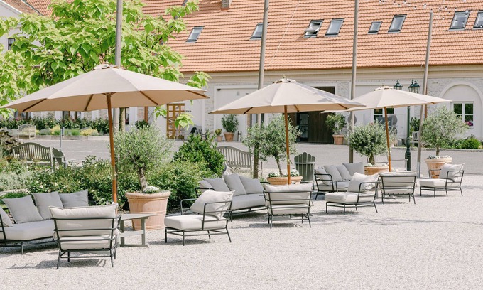 Obristvi Hotel | Na Kmíně