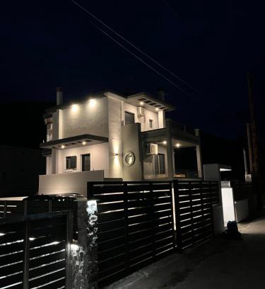 Mili Villa | Nafplio Hercules Hydra