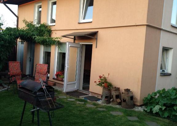 Siauliai Apartment | Namelis uždarame kieme