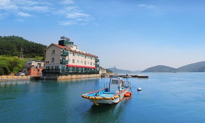Samdong-myeon Condo | Namhae 1 Night 2 Days Pension