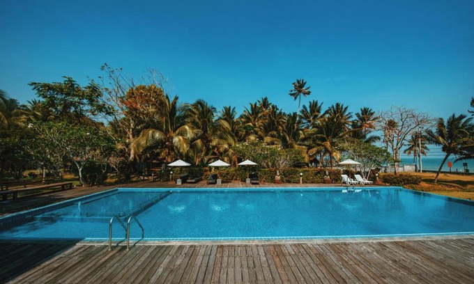 Saphli Resort | Nana Beach Hotel & Resort