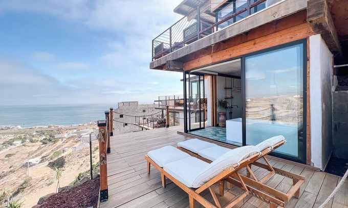 Rosarito Hotel | Native Residence