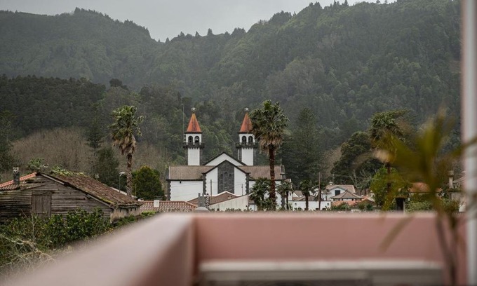 Furnas Apartment | Natural Living Vacations