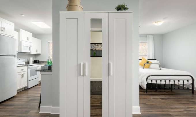 Calhoun Apartment | Nature Lodge Studio - Woods - with Hiwassee River Access