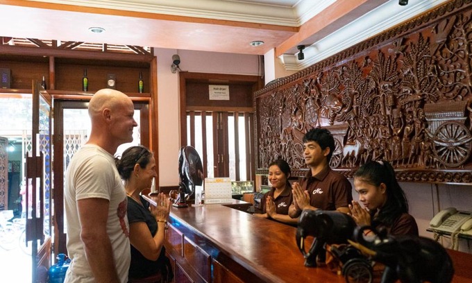 Daun Penh House | Nawin Palace Guesthouse