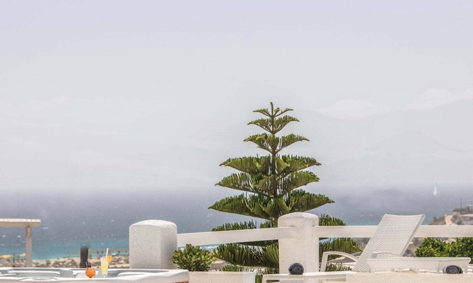 Agios Prokopios Villa | Naxos Relaxing Villa with jacuzzi for 6