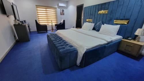 Port Harcourt Hotel | NDDC Clubhouse