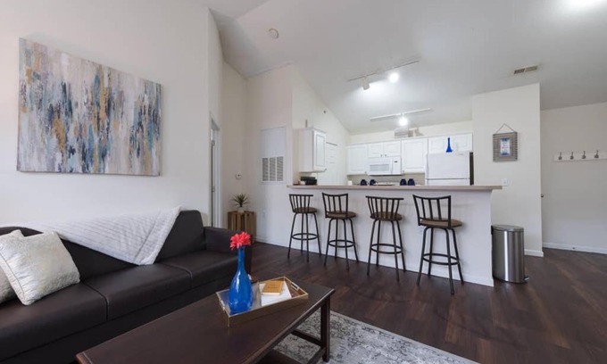 Fairborn Apartment | Near Airforce Base, Quiet & Cozy Getaway Washer & Dryer Included