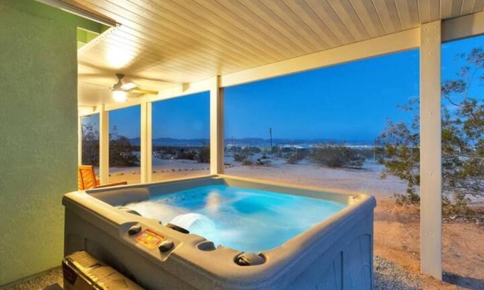 Twentynine Palms House | Near Joshua Tree Azalea Desert Escape Hot Tub