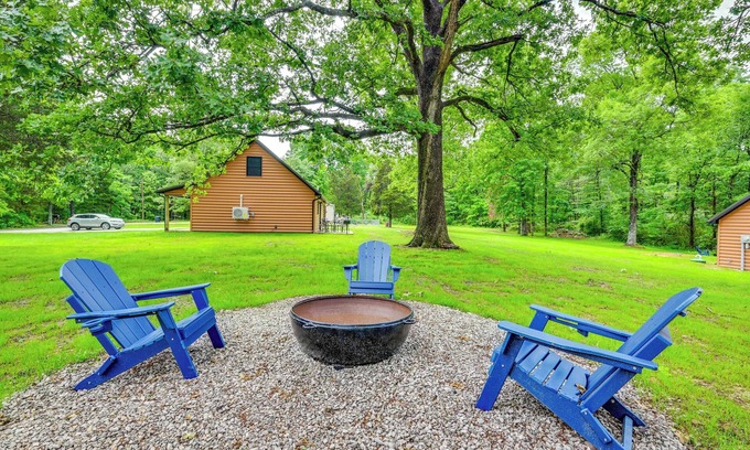 Cave City Cabin | Near Mammoth Cave: Family-Friendly Cabin w/Patio!
