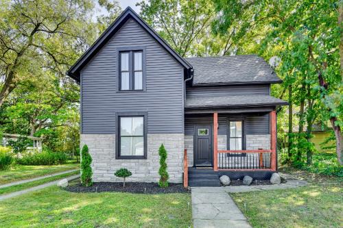 Near Northwest House | Near Notre Dame Charming South Bend Home!